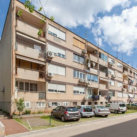 Apartment Gabriella Makarska Exteriör bild