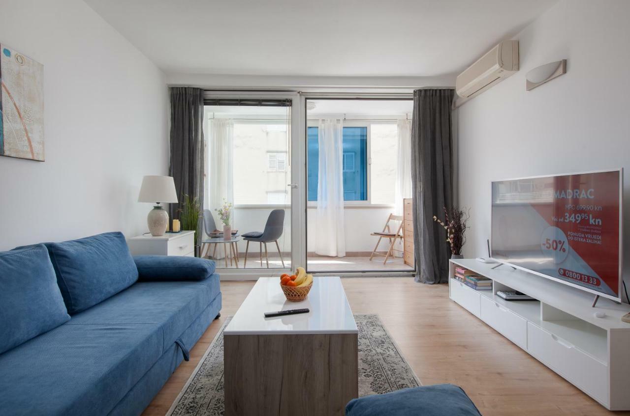 Apartment Gabriella Makarska Exteriör bild