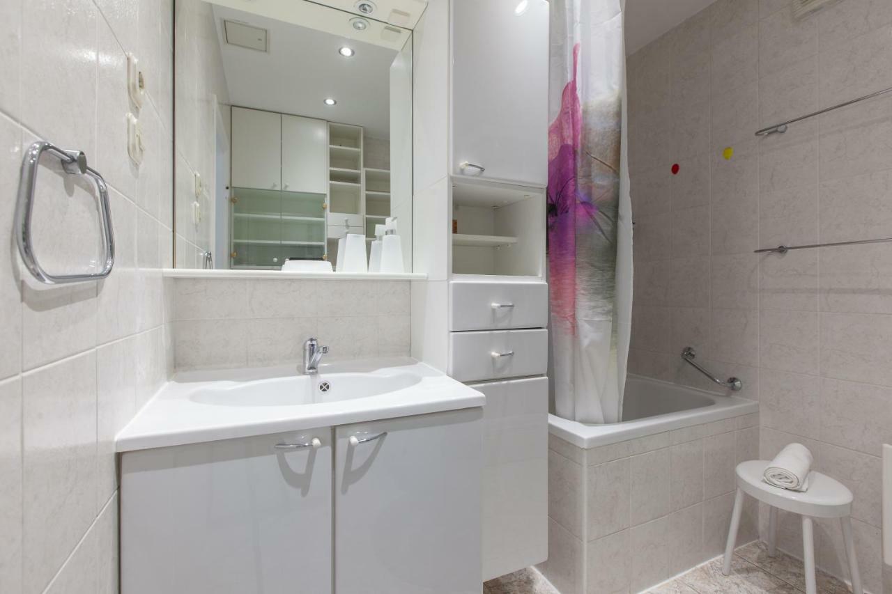 Apartment Gabriella Makarska Exteriör bild